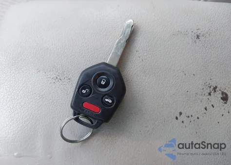 2011 Subaru Outback 2.5I Premium из США, поврежденный, VIN 4S4BRBGCXB3322541